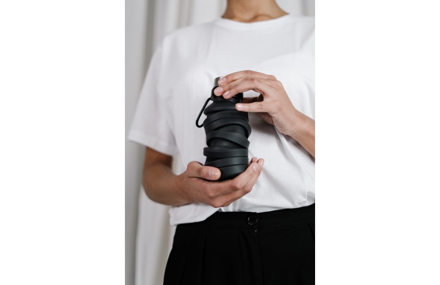 Which is Better for Hiking and Camping Water Bladders vs. Water Bottles